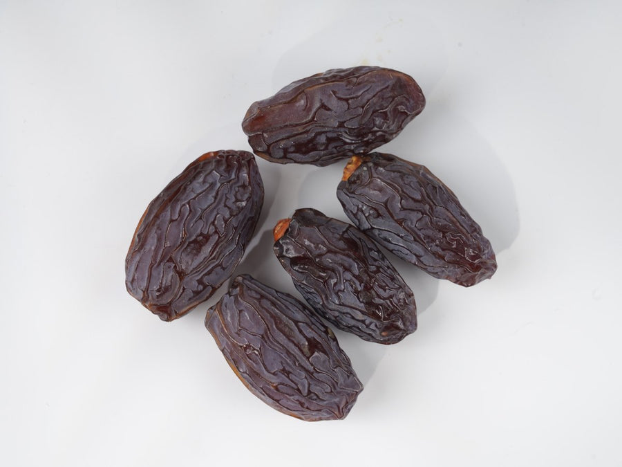 حبّات لارج من قريب / Large dates close up